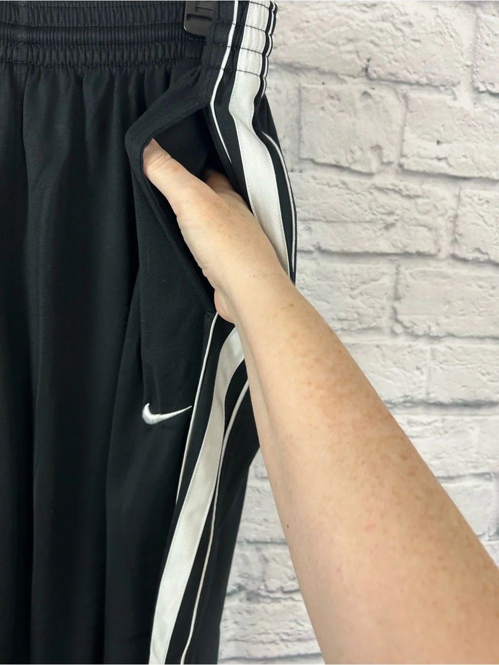 Nike Basketball XL Black Tearaway Track Pants Side Stripe Ankle Zip Athletic